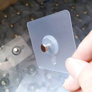 Adhesive Support for Adviser Walls