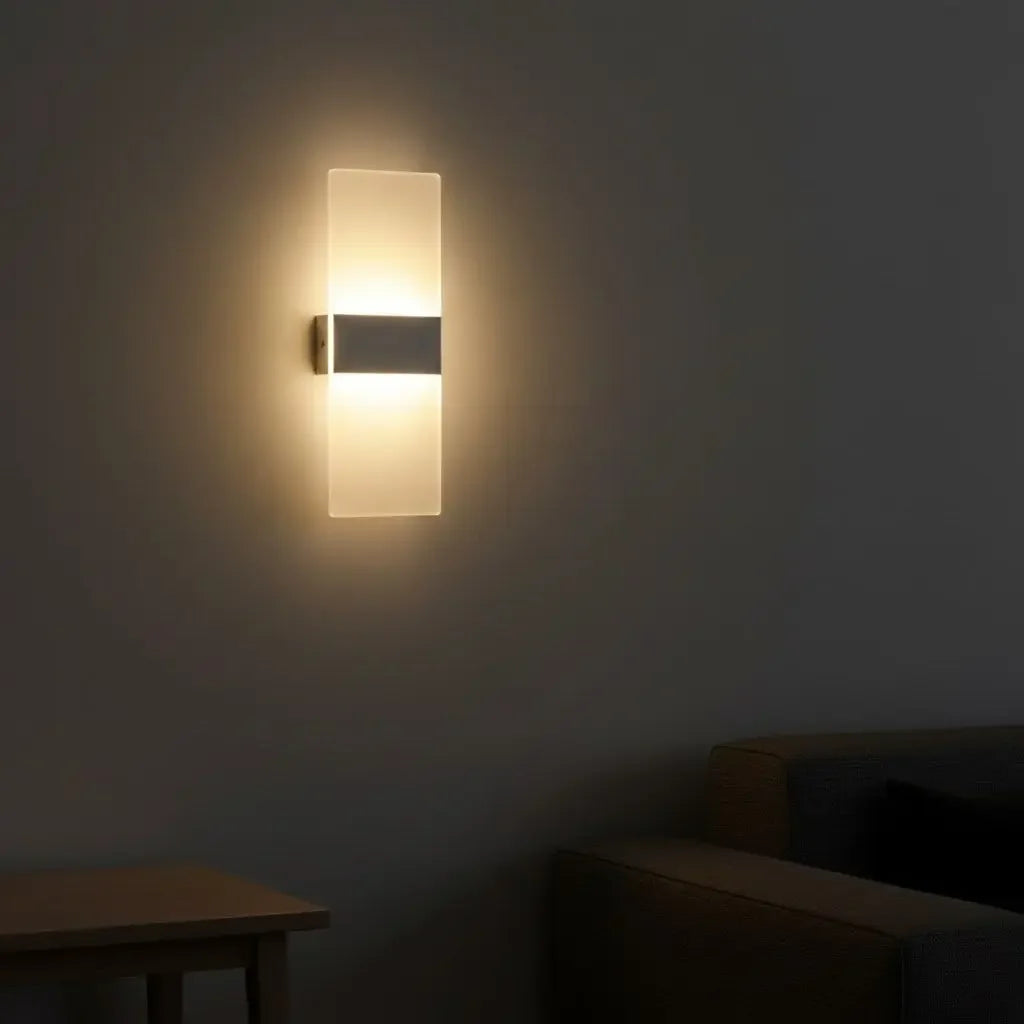 Minimalist Wall Sconce in Acrylic Modern Lighting