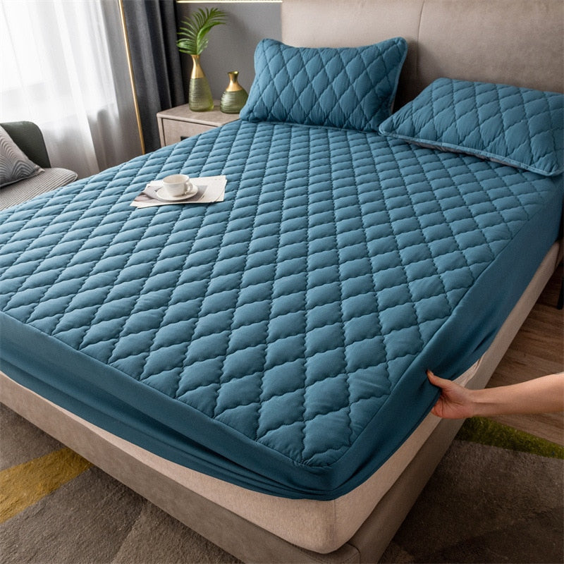 Waterproof Quilted Mattress Cover