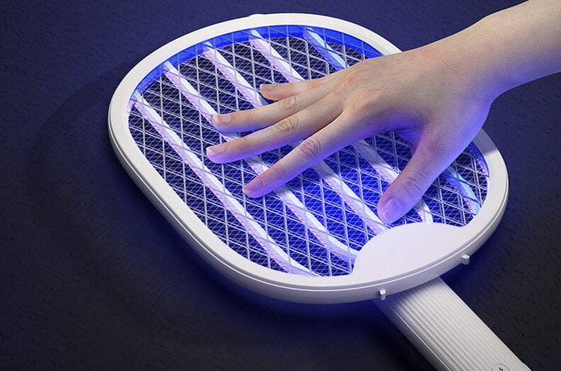 Mosquito Killer Racket with Attractive Ions